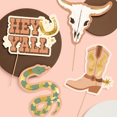 Saddle Up Props - 24 pc. photo booth set