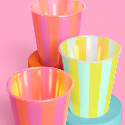 Pool Party Cups - 16 plastic cups