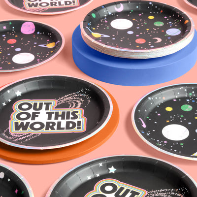 Out of This World Plates - 24 paper plates