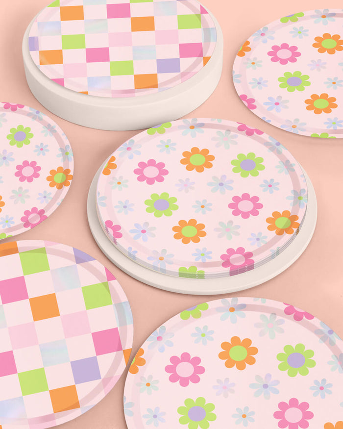 Groovy Girl Plates - 25 foil paper plates