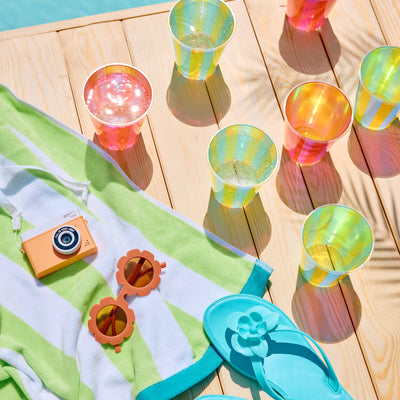 Pool Party Cups - 16 plastic cups