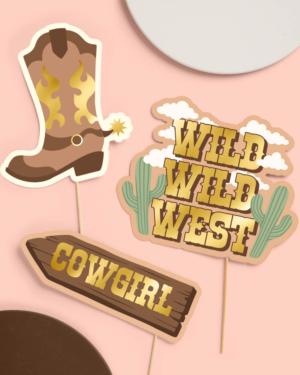 Saddle Up Props - 24 pc. photo booth set
